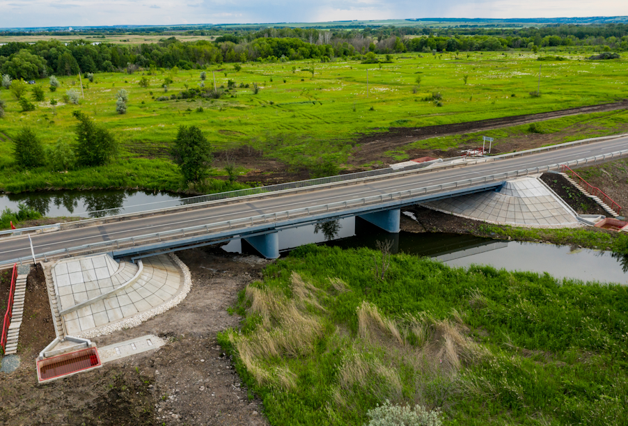 В Самарской области досрочно завершили ремонт моста через реку Шунгут